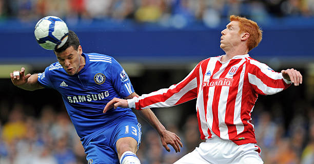 谓无与伦比 谓无与伦比