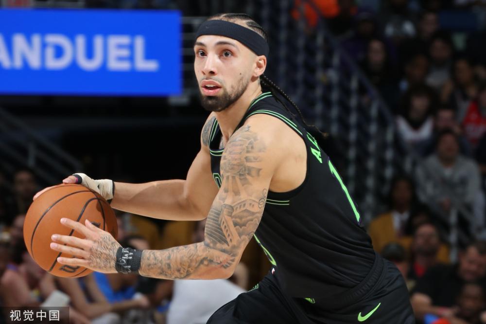 何经营俱乐 何经营俱乐