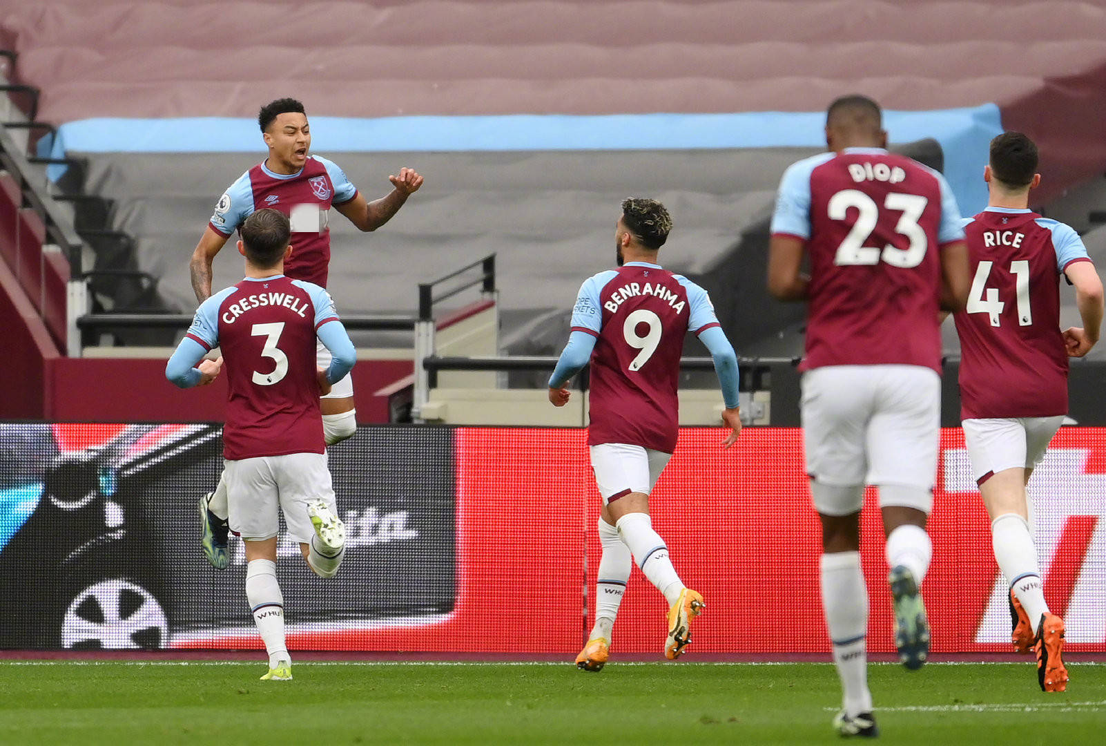 全能足球战 全能足球战